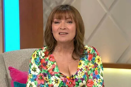Lorraine Kelly OnlyFans Leaked Free Thumbnail Picture - #heGZEmssjw