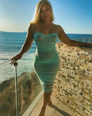 Lorraine Leniar OnlyFans Leaked Free Thumbnail Picture - #2X7vnQ32R0