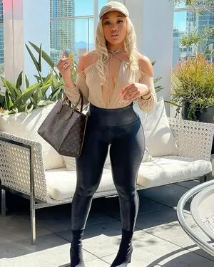 Lorraine Ward OnlyFans Leaked Free Thumbnail Picture - #7y52M0mNkv