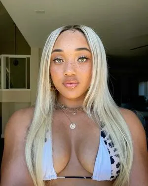 Lorraine Ward OnlyFans Leaked Free Thumbnail Picture - #T5cG02Ece4