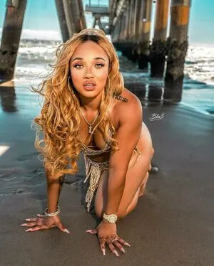 Lorraine Ward OnlyFans Leaked Free Thumbnail Picture - #wK5WYANIYD