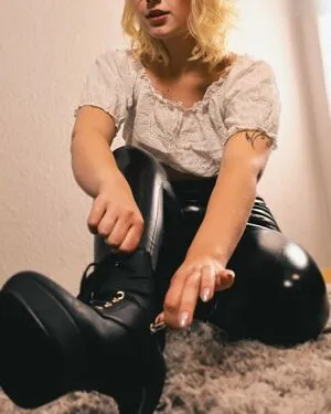 Lorylove OnlyFans Leaked Free Thumbnail Picture - #IDFGGNPmUV