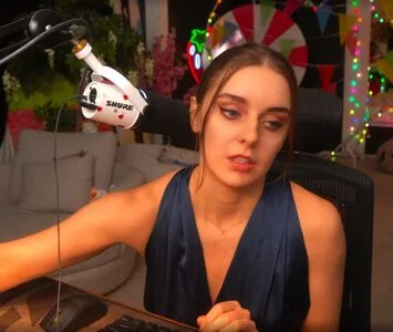 Loserfruit OnlyFans Leaked Free Thumbnail Picture - #EeFKjfIBWb