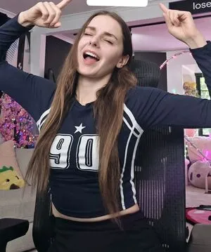 Loserfruit OnlyFans Leaked Free Thumbnail Picture - #wy7eauEO4M
