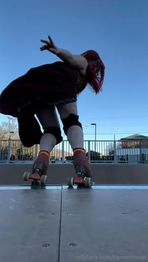 Lostfaefoundskates OnlyFans Leaked Free Thumbnail Picture - #Z5w7Az75nq