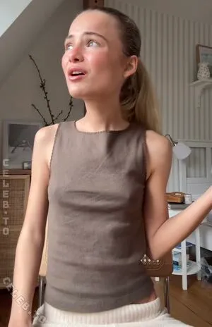 Lotta Emilie Stichler OnlyFans Leaked Free Thumbnail Picture - #7zKVrhpu5d