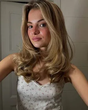 Lotta Emilie Stichler OnlyFans Leaked Free Thumbnail Picture - #DMGhEkpuMG
