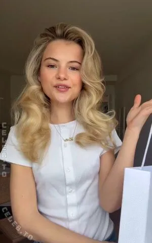 Lotta Emilie Stichler OnlyFans Leaked Free Thumbnail Picture - #PuIQx5GNtZ