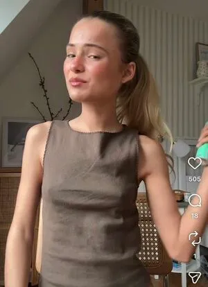 Lotta Emilie Stichler OnlyFans Leaked Free Thumbnail Picture - #fr5boJiwEO