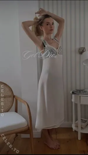 Lotta Emilie Stichler OnlyFans Leaked Free Thumbnail Picture - #hetLDYmfU7