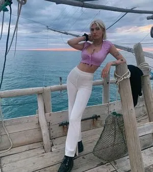 Lotta M OnlyFans Leaked Free Thumbnail Picture - #1PSU9tmmib