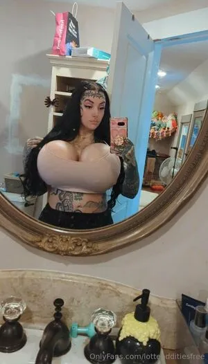 Lotteodditiesfree OnlyFans Leaked Free Thumbnail Picture - #HoiZQY1ypH