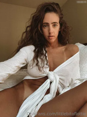 Lottie OnlyFans Leaked Free Thumbnail Picture - #FSdnsWwF84