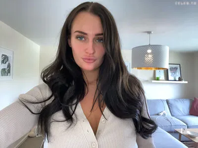 Lottie M Aka Charlottemx OnlyFans Leaked Free Thumbnail Picture - #khFRjVN2ZM