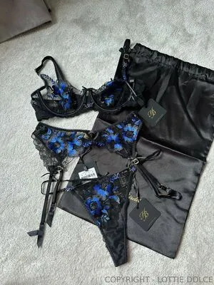 Lottiedolce OnlyFans Leaked Free Thumbnail Picture - #64GVnsOOZ7
