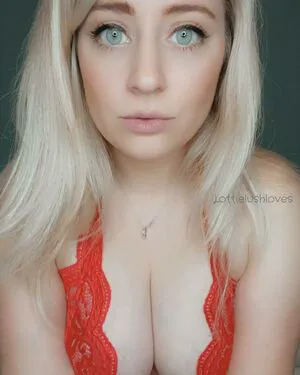 Lottielushloves OnlyFans Leaked Free Thumbnail Picture - #EBzBH5YyLN