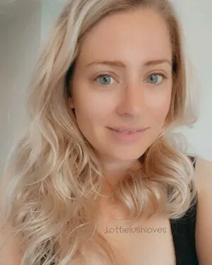 Lottielushloves OnlyFans Leaked Free Thumbnail Picture - #ufFj4Gv6Hh