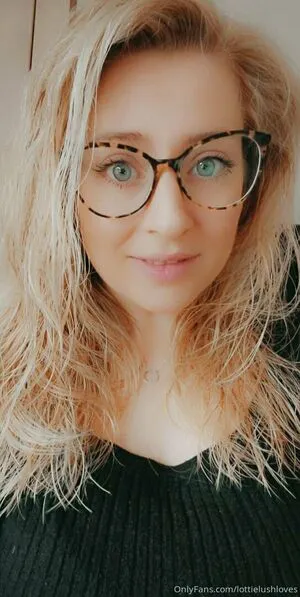Lottielushloves OnlyFans Leaked Free Thumbnail Picture - #yG5MJ4NXWP