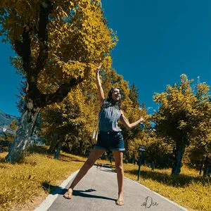 Lou Charmelle OnlyFans Leaked Free Thumbnail Picture - #6dY53MoNs9