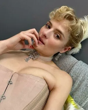Louisa Jacobson OnlyFans Leaked Free Thumbnail Picture - #S9z2z8G2hz