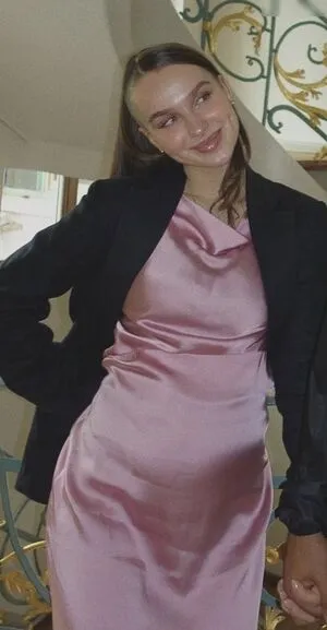 Louisa Jindaoui OnlyFans Leaked Free Thumbnail Picture - #Ln6x262tKa