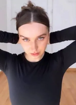 Louisa Jindaoui OnlyFans Leaked Free Thumbnail Picture - #WAjxpgnbig