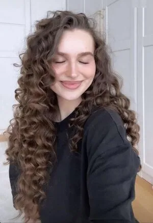Louisa Jindaoui OnlyFans Leaked Free Thumbnail Picture - #Yg73ofa6h9