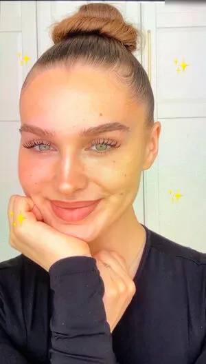 Louisa Jindaoui OnlyFans Leaked Free Thumbnail Picture - #jCyeEP59j2