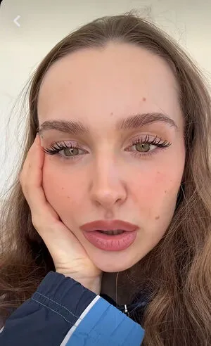 Louisa Jindaoui OnlyFans Leaked Free Thumbnail Picture - #q9kx8dAgr1
