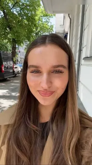 Louisa Jindaoui OnlyFans Leaked Free Thumbnail Picture - #uSM2wEOQzs