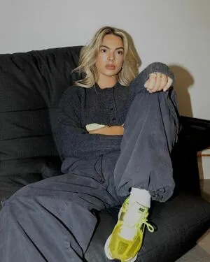 Louisa Johnson OnlyFans Leaked Free Thumbnail Picture - #9zJ0C1NBPN