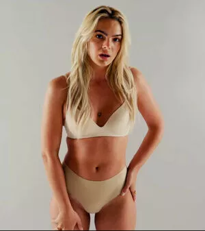 Louisa Johnson OnlyFans Leaked Free Thumbnail Picture - #QeHxau94VA