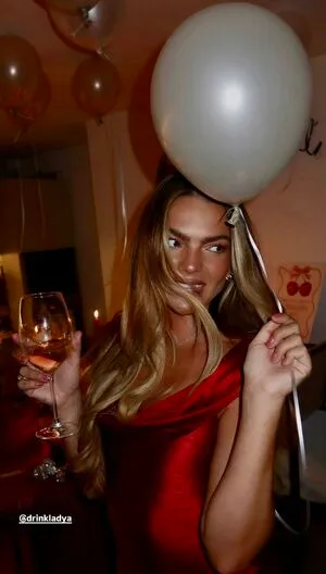 Louisa Johnson OnlyFans Leaked Free Thumbnail Picture - #R5De5TQDKK