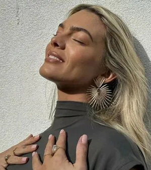 Louisa Johnson OnlyFans Leaked Free Thumbnail Picture - #pkDeG4NQuv