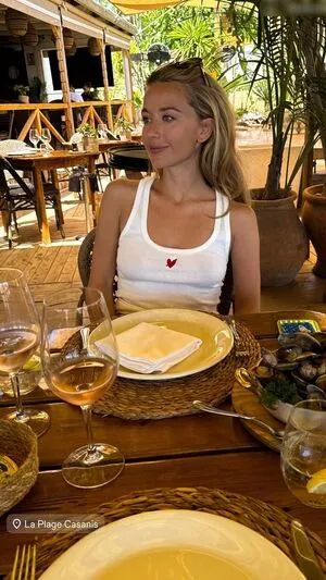 Louisa Laureen OnlyFans Leaked Free Thumbnail Picture - #Z93UIshrJA