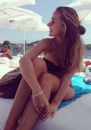 Louisa Laureen OnlyFans Leaked Free Thumbnail Picture - #o93NJJyUkt