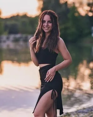 Louisa Paskert OnlyFans Leaked Free Thumbnail Picture - #1UdOypo7OE