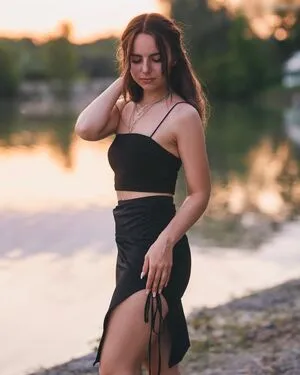 Louisa Paskert OnlyFans Leaked Free Thumbnail Picture - #NTCa7Bn3Yj