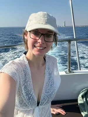 Louisa Willcox OnlyFans Leaked Free Thumbnail Picture - #udCLn3c9ED