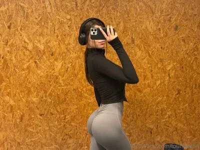 Louisaraiin OnlyFans Leaked Free Thumbnail Picture - #LvoOXntGru
