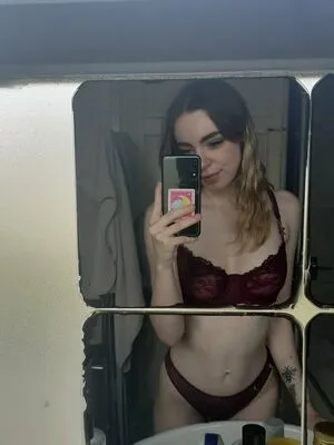 Louise Barlow OnlyFans Leaked Free Thumbnail Picture - #KFrb95W0Km