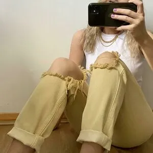 Louise Richardson OnlyFans Leaked Free Thumbnail Picture - #TYAI3Ba7si