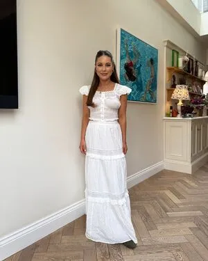 Louise Thompson OnlyFans Leaked Free Thumbnail Picture - #Z4C6wjiJ4J