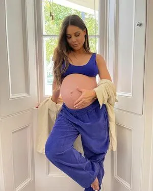 Louise Thompson OnlyFans Leaked Free Thumbnail Picture - #j4C22YruGV