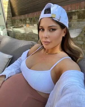 Louise Thompson OnlyFans Leaked Free Thumbnail Picture - #pZbObrAkzq