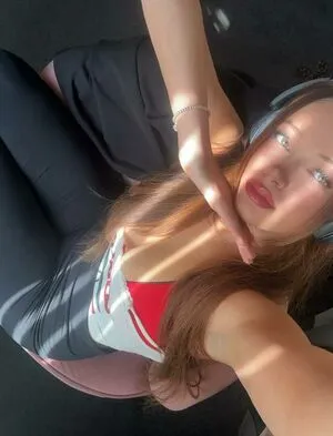 Louiselaingx OnlyFans Leaked Free Thumbnail Picture - #O7aYxLhyDX