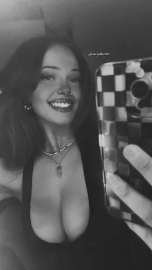 Louiselaingx OnlyFans Leaked Free Thumbnail Picture - #tLEK5k2K7D