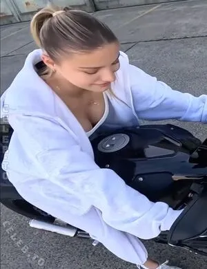 Loulu Teu OnlyFans Leaked Free Thumbnail Picture - #z8AmifCzn6