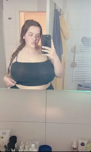 Loura OnlyFans Leaked Free Thumbnail Picture - #7BA3UXMJl8