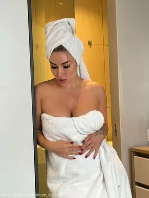 Love Is Alina OnlyFans Leaked Free Thumbnail Picture - #Ag6iXeBcbU